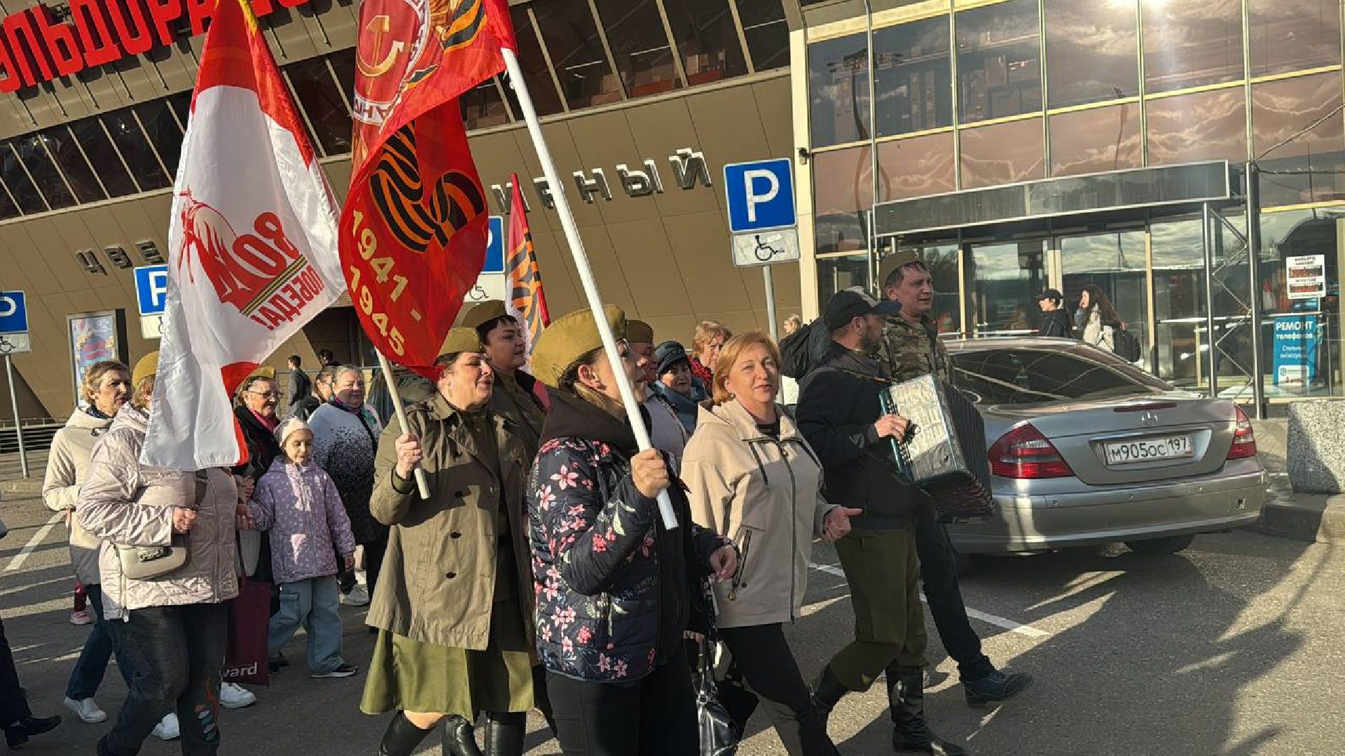 военные песни, шествие, железнодорожная,