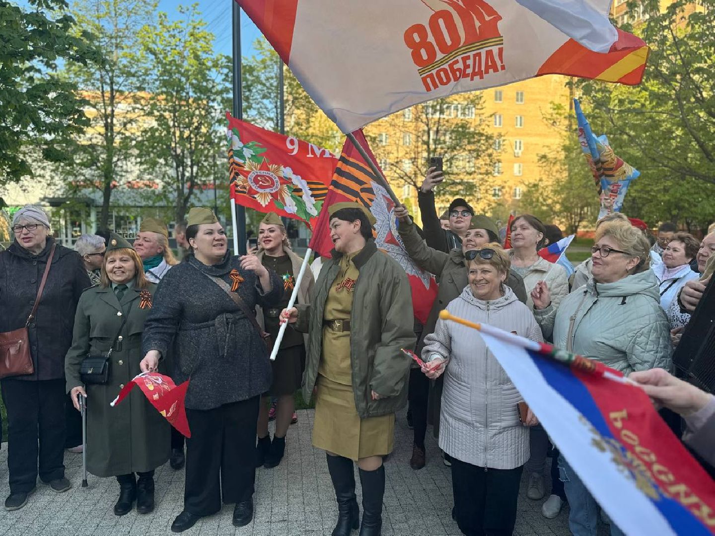 военные песни, шествие, железнодорожная,