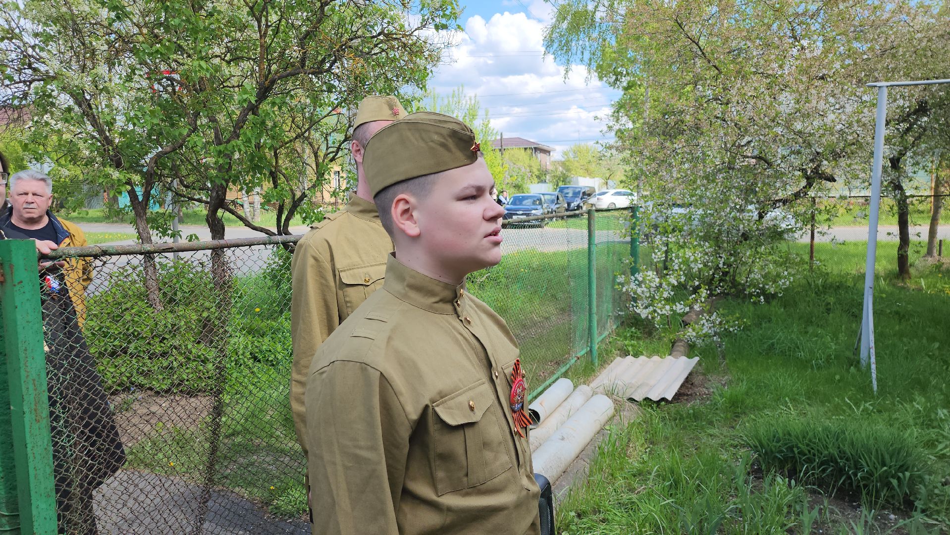 серпухов, подмосковье, ветеран ВОВ, день победы, табличка ветерану,