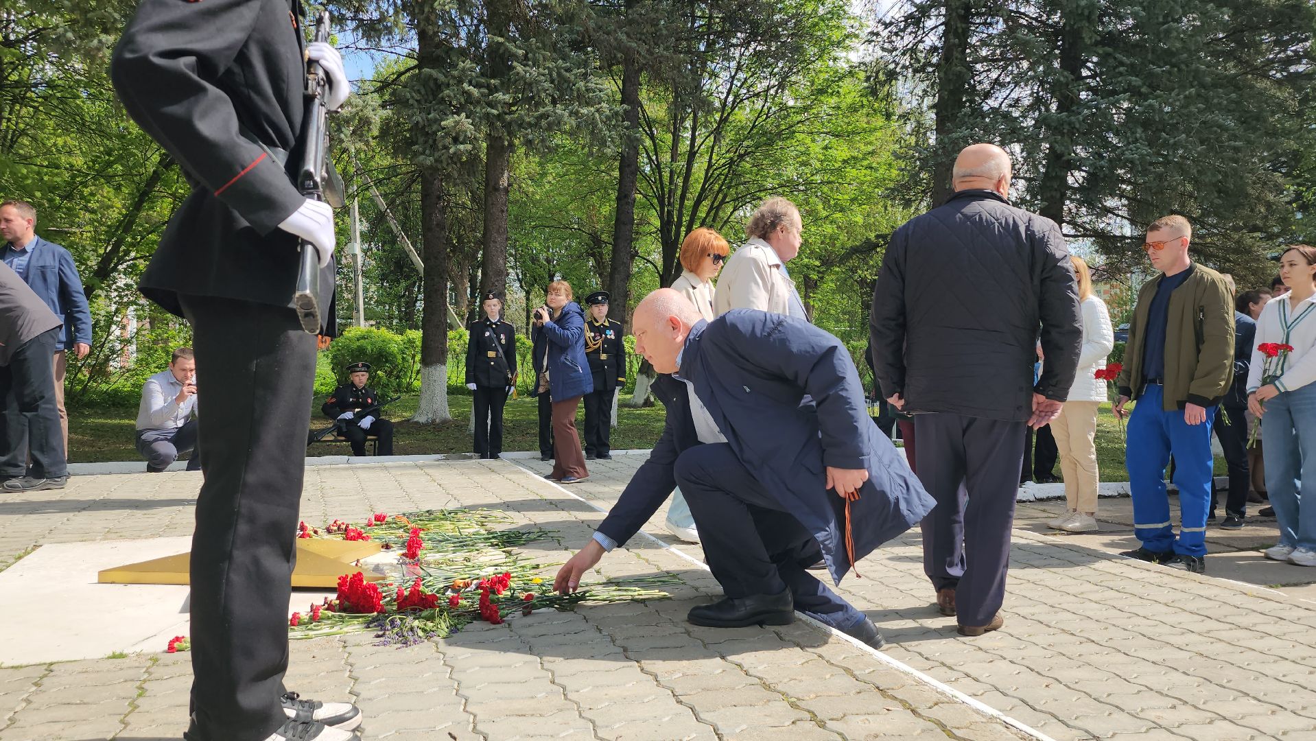 серпухов, вечный огонь, улица крюкова, юбилей победы,