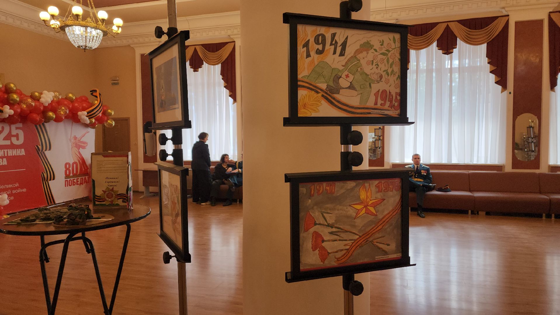 пушкино, вертикалки, детские рисунки, художественная выставка,конкурс для всех,великая отечественная война, 9 мая, день победы, сво, благотворительая акция,