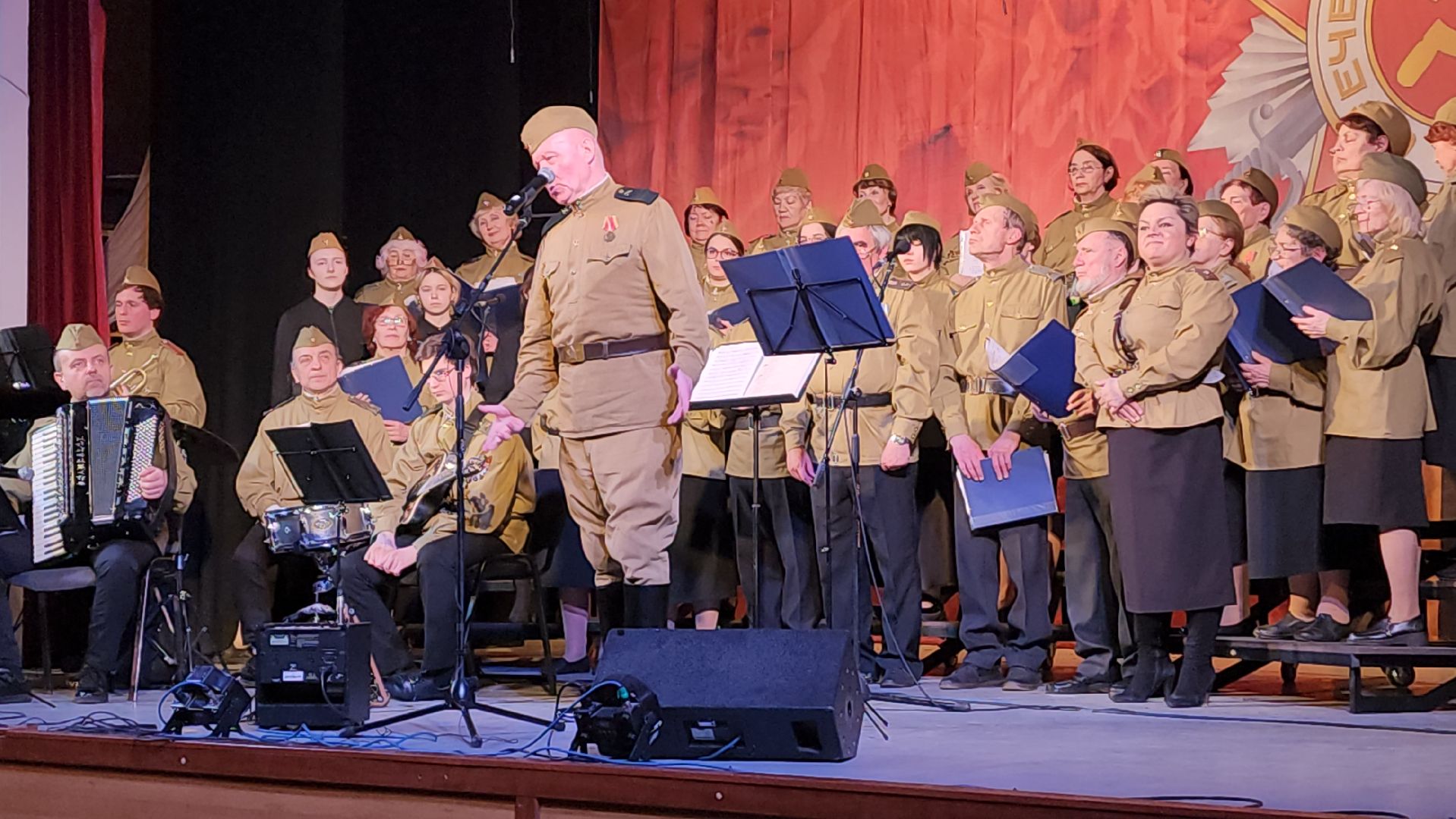 пушкино, хор, день победы, песни военных лет, 80 - летие победы, выступление,патриотизм,великая победа,вертикалки,