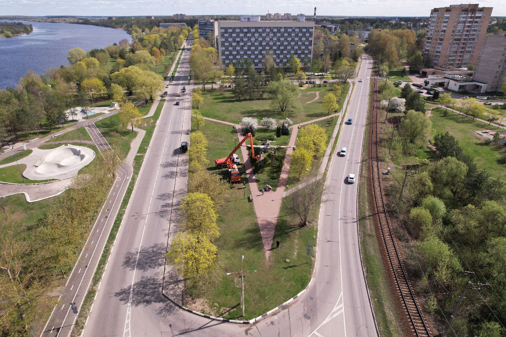 видео с коптера, памятник штурмовику ИЛ-2,