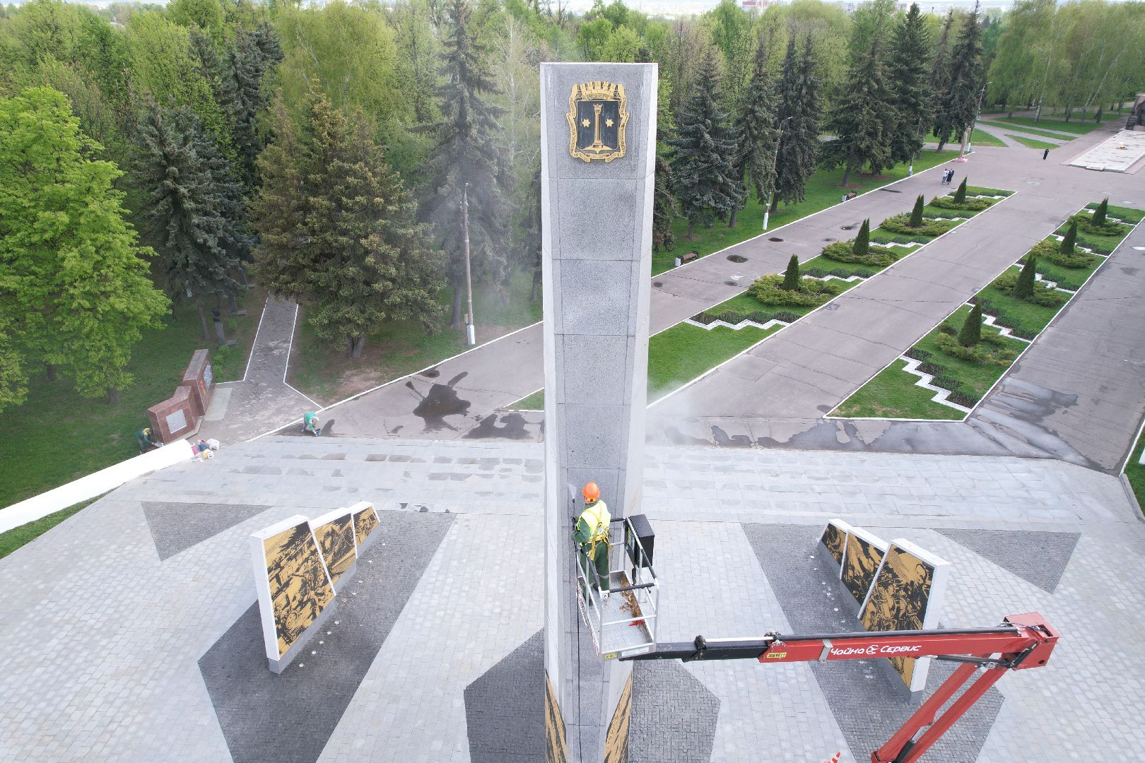 видео с коптера, стела город трудовой доблести, мемориальный парк коломны,