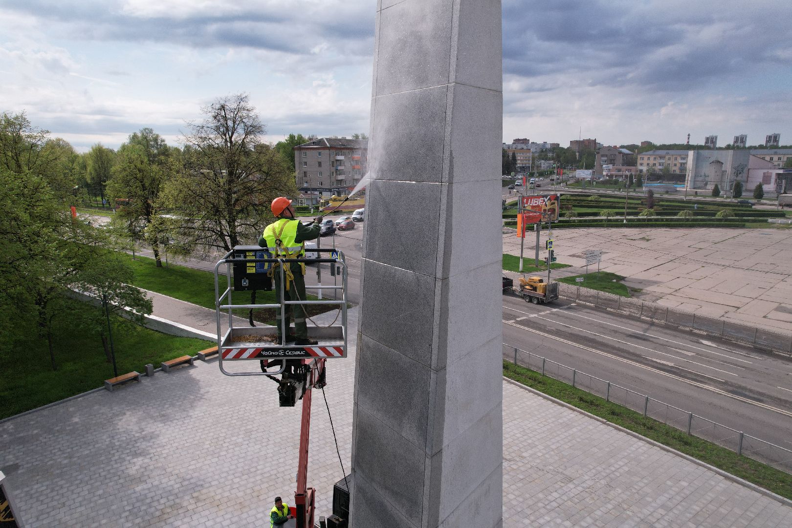 видео с коптера, стела город трудовой доблести, мемориальный парк коломны,