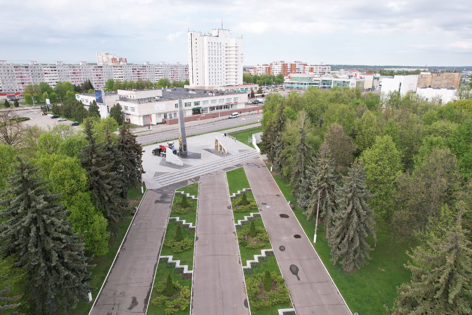видео с коптера, стела город трудовой доблести, мемориальный парк коломны,