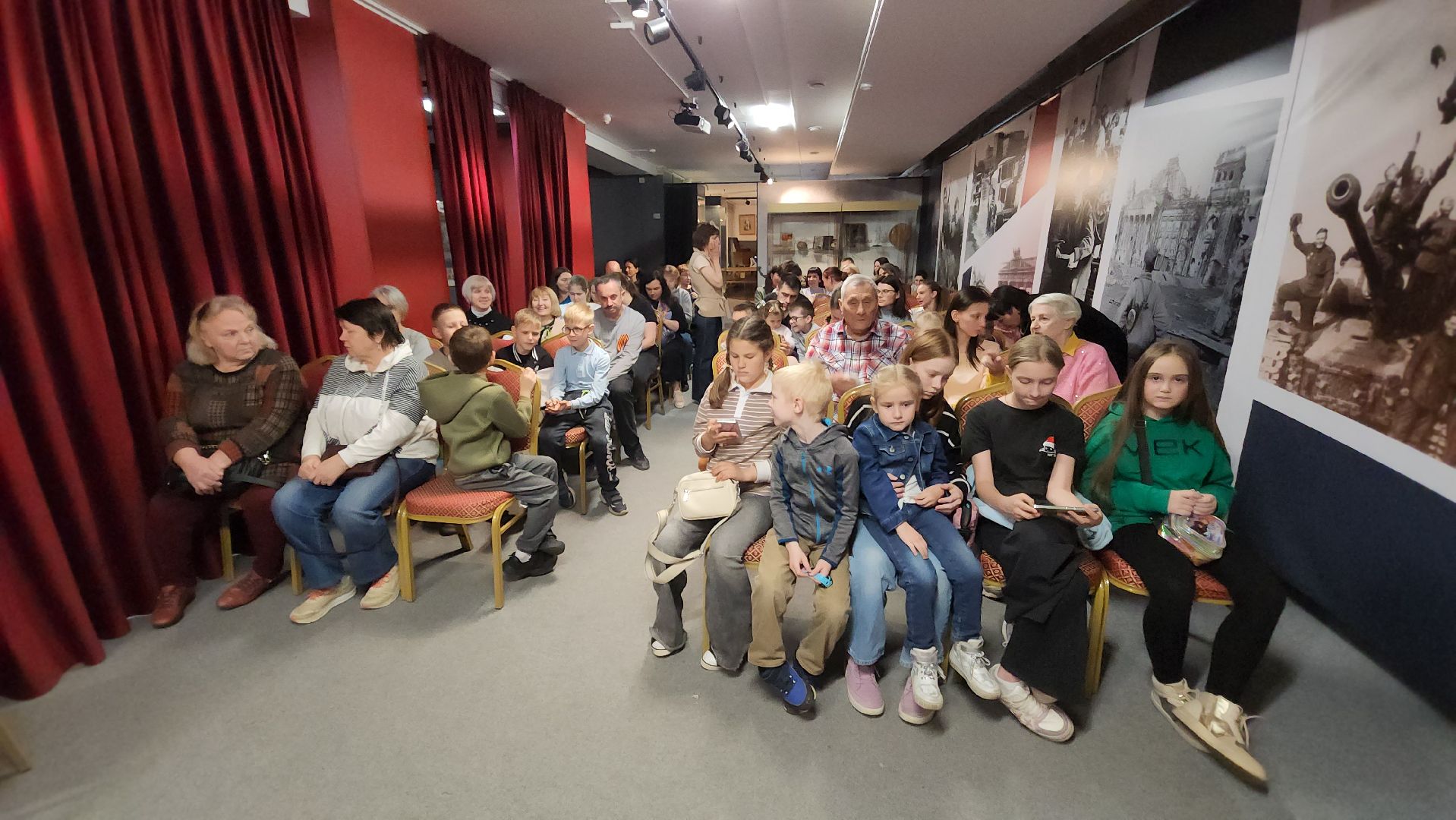 день победы, красногорск,спектакль, василий теркин,