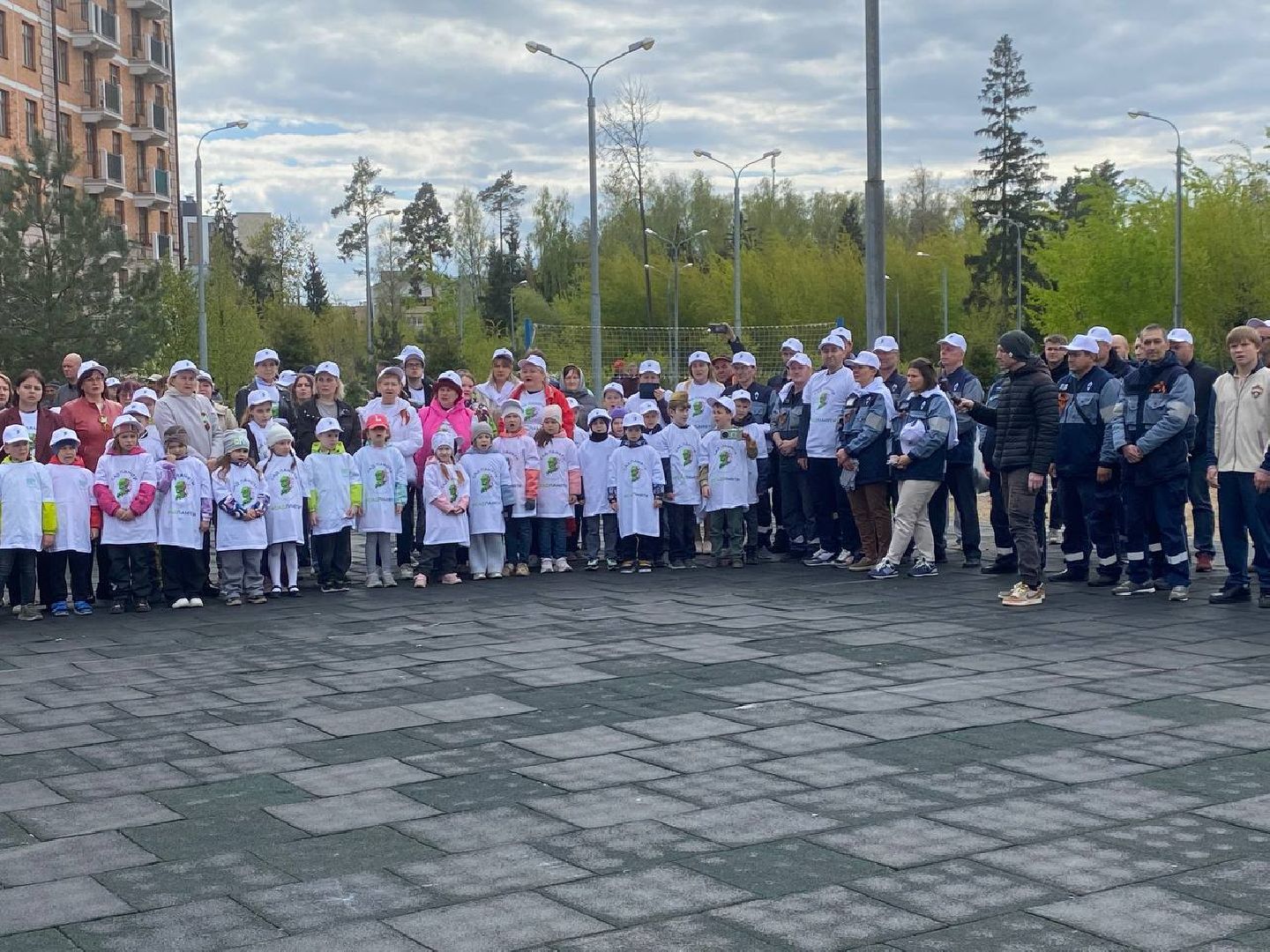 сад памяти, посадить дерево, новый сад в Опалихе,