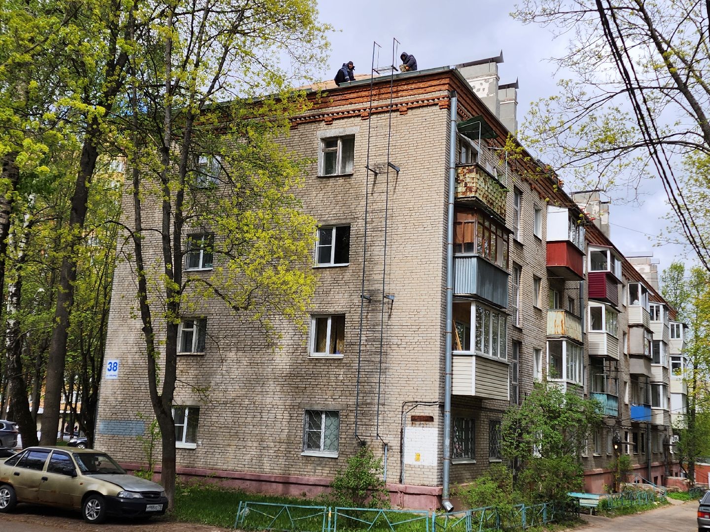 Чехов, улица Ильича, жилой дом, ремонт кровли, крыша, капитальный ремонт, гидроизоляция, теплоизоляция, стропила и перекрытия, каркас кровли, фонд капремонта московской области,