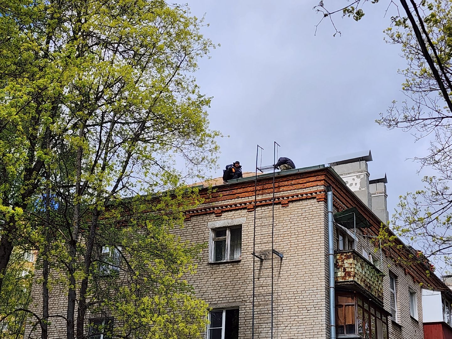 Чехов, улица Ильича, жилой дом, ремонт кровли, крыша, капитальный ремонт, гидроизоляция, теплоизоляция, стропила и перекрытия, каркас кровли, фонд капремонта московской области,