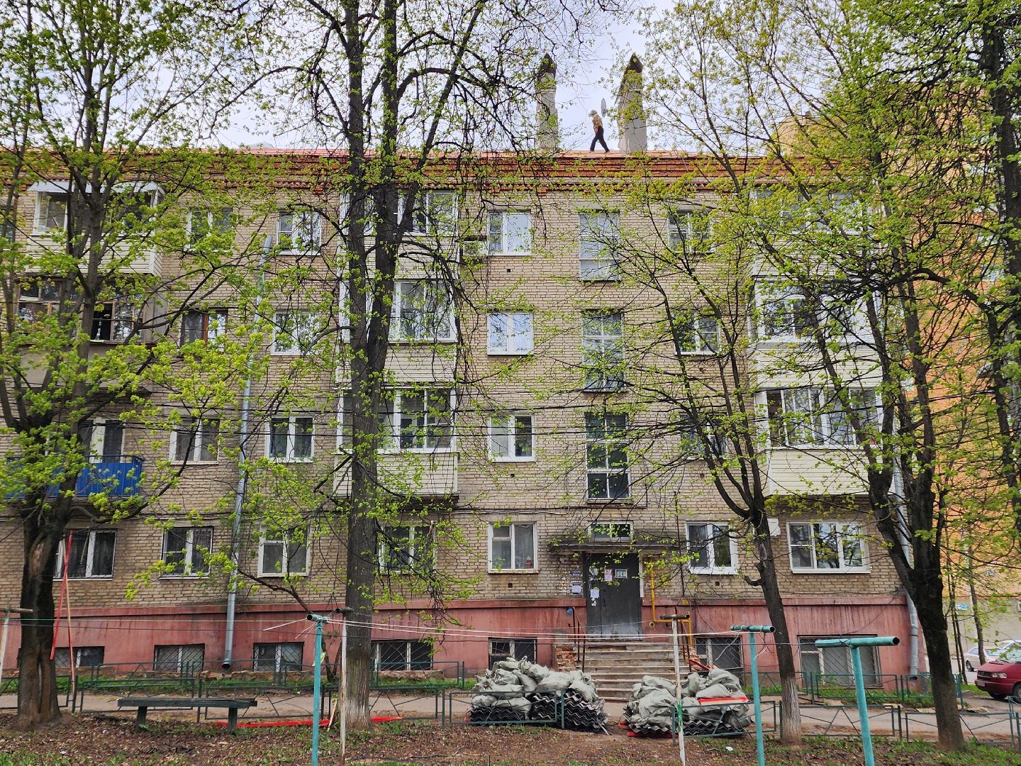 Чехов, улица Ильича, жилой дом, ремонт кровли, крыша, капитальный ремонт, гидроизоляция, теплоизоляция, стропила и перекрытия, каркас кровли, фонд капремонта московской области,