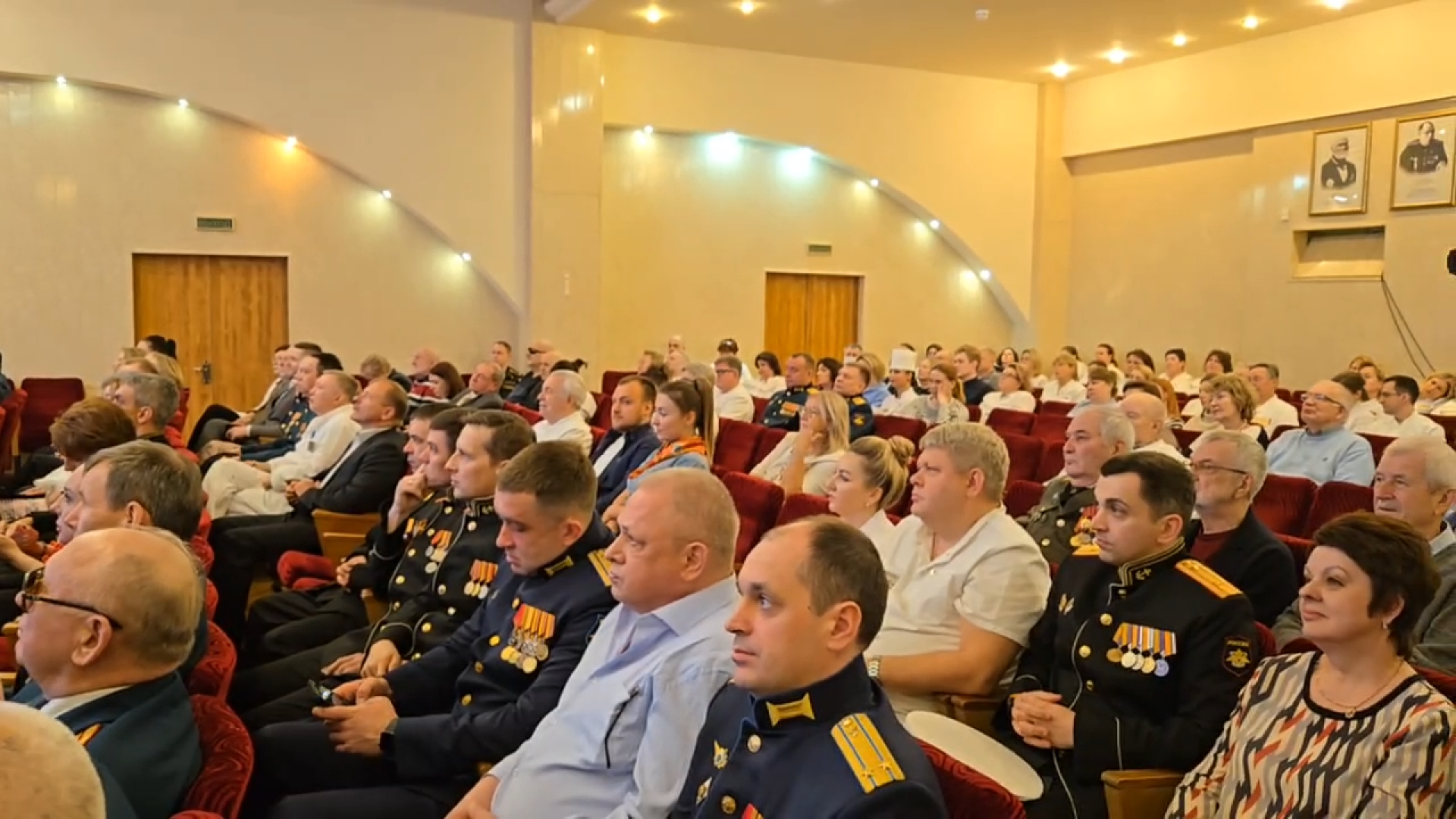 военные врачи, военный госпиталь, сво, военный хирург, госпиталь вишневского, госпиталь одинцово,