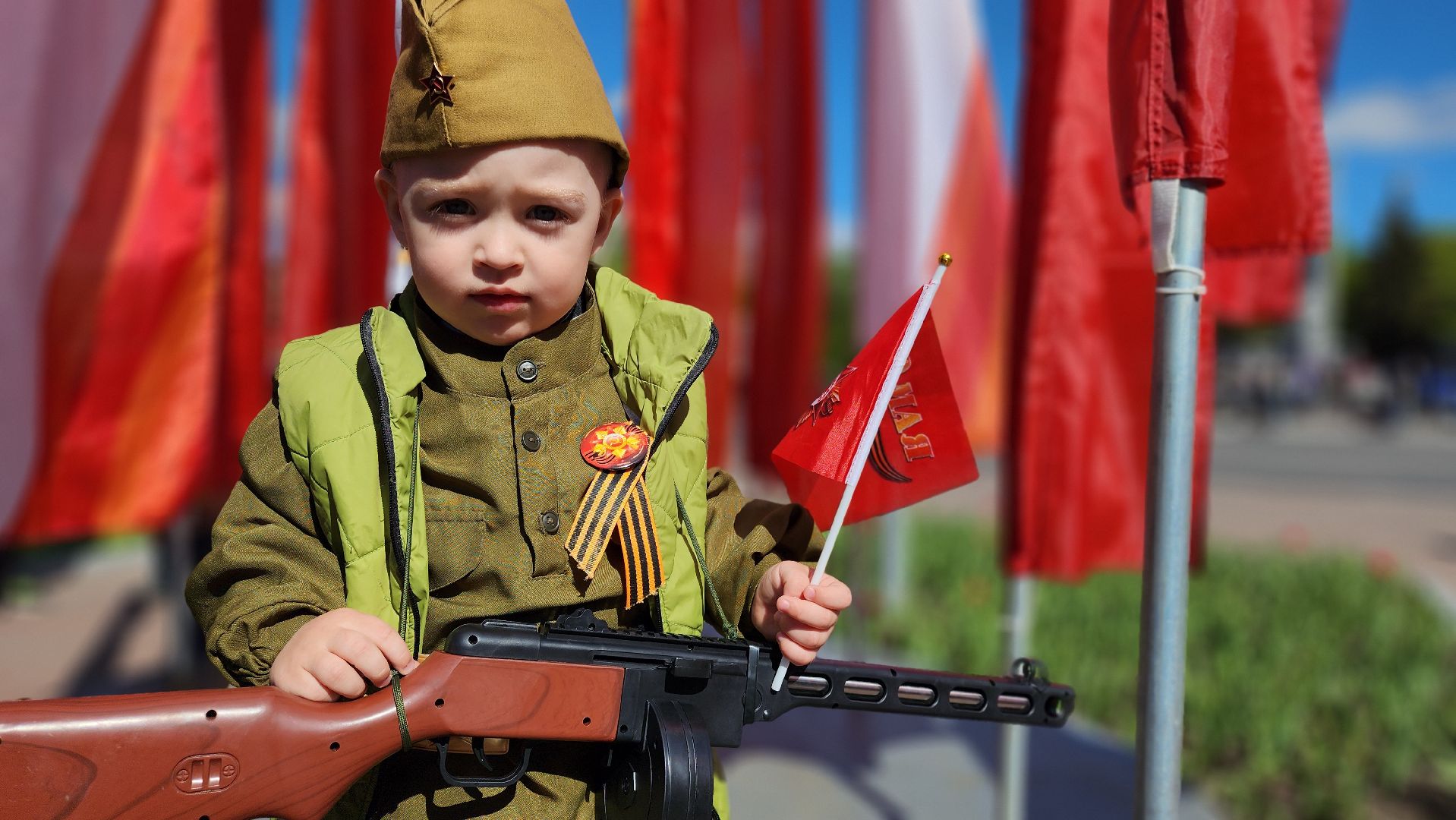 домодедово, подмосковье , ленточка, георгиевская лента, митинг, обелиск славы, памятник,