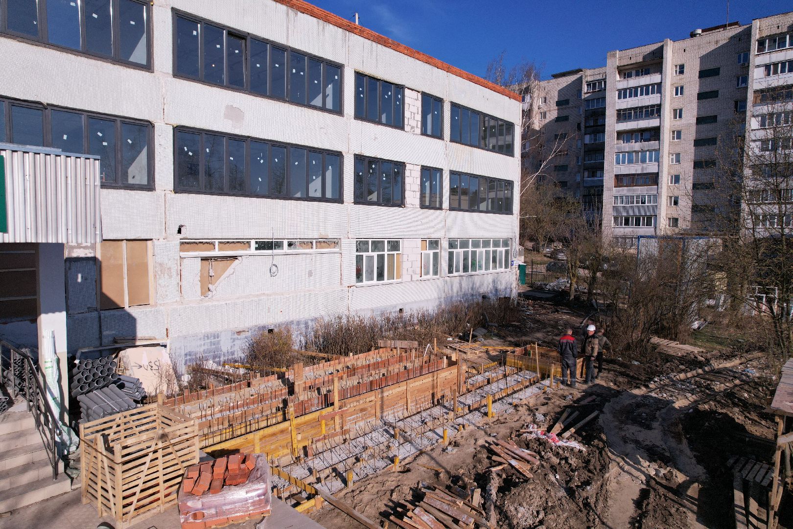 видео с коптера, капремонт школы 2 в серпухове,