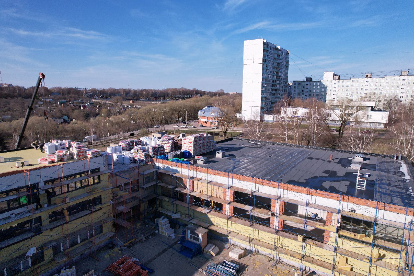 видео с коптера, капремонт школы 2 в серпухове,