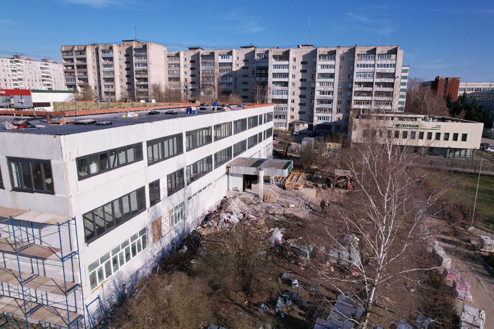 видео с коптера, капремонт школы 2 в серпухове,