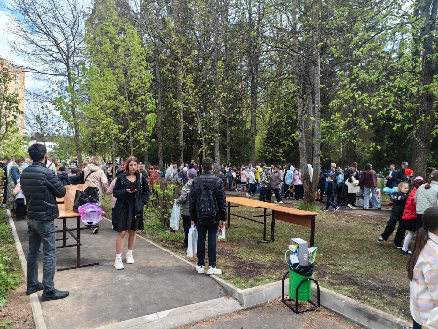 помощь СВО, школа Попова, Власиха школа Попова, благотворительная ярмарка,