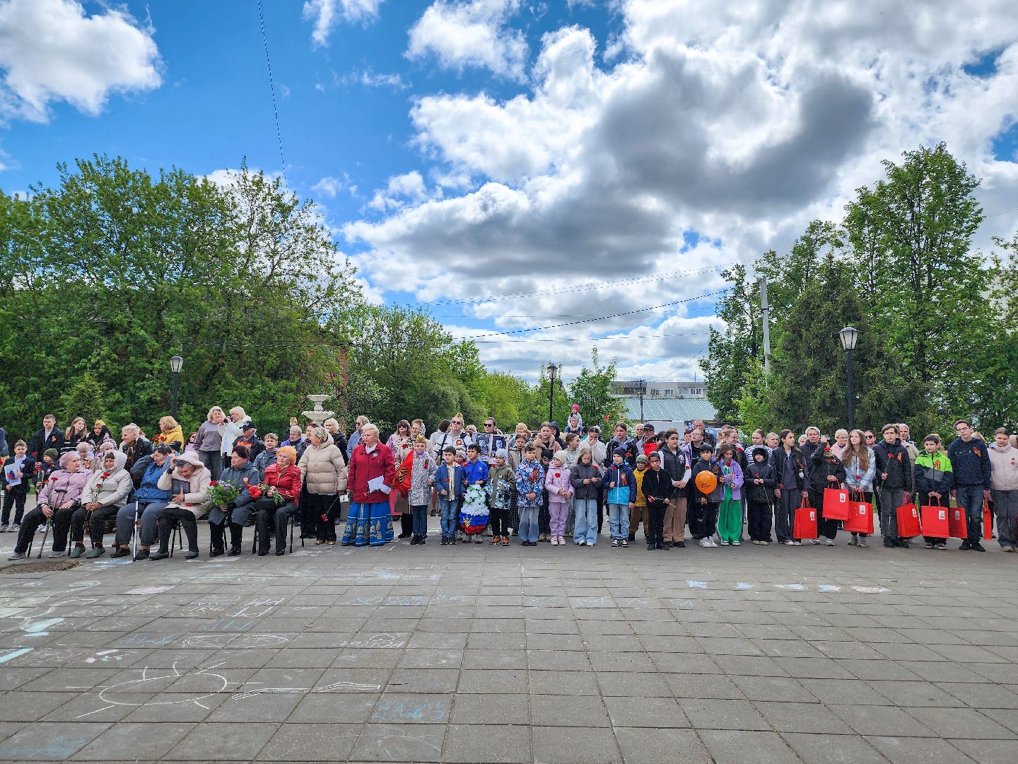 Подольск, Поселок Быково, Митинг, Возложение цветов,