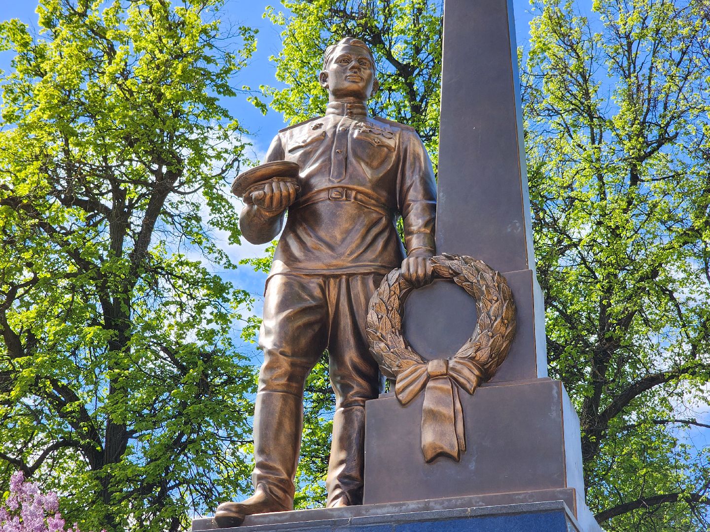 Подольск, Поселок Быково, Митинг, Возложение цветов,