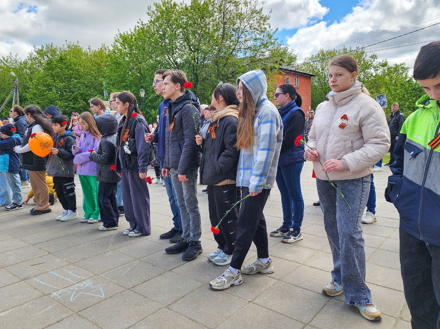 Подольск, Поселок Быково, Митинг, Возложение цветов,