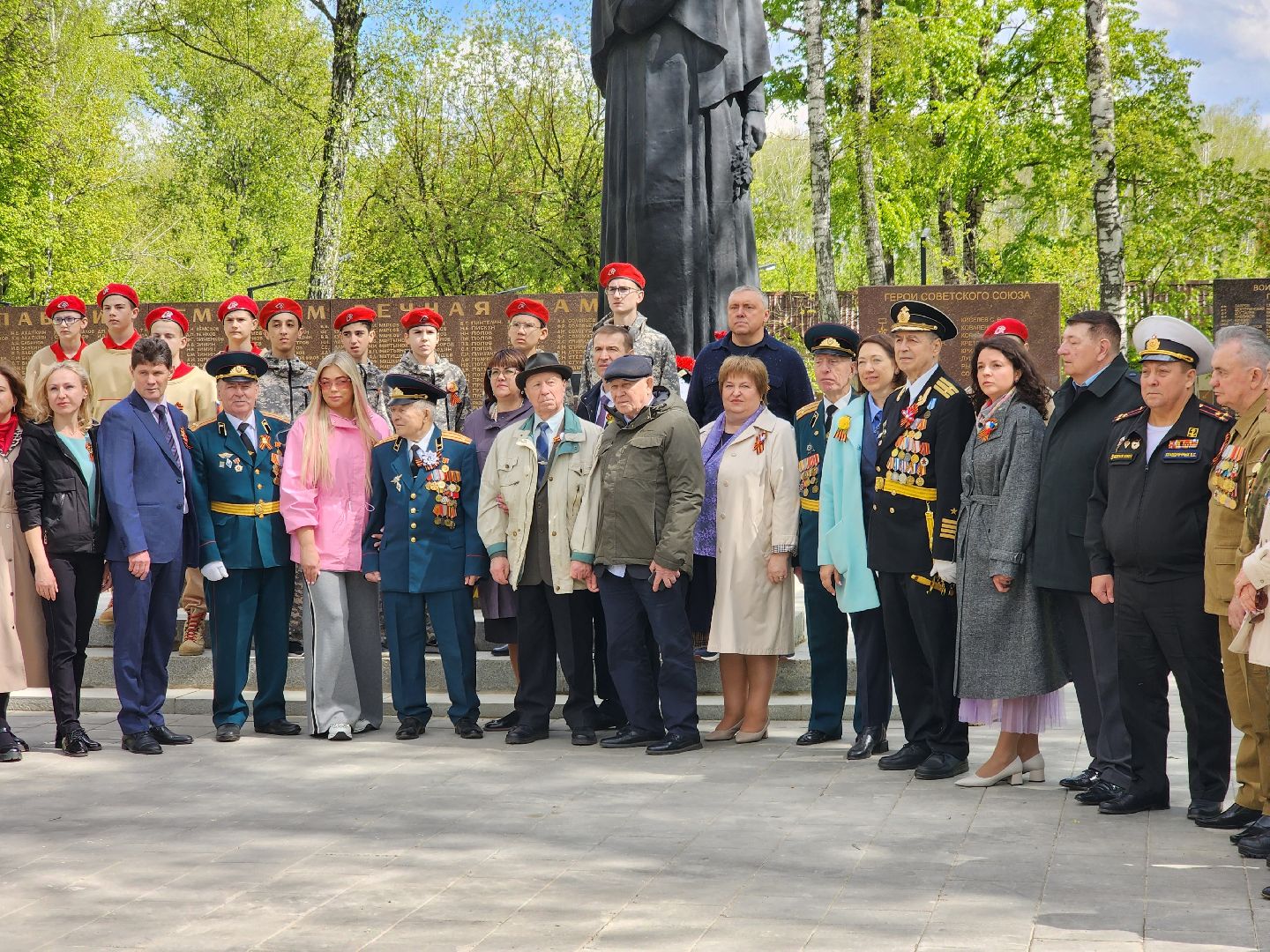 долгопрудный, мемориал скорбящая мать, день победы, кикбоксинг, тренер,