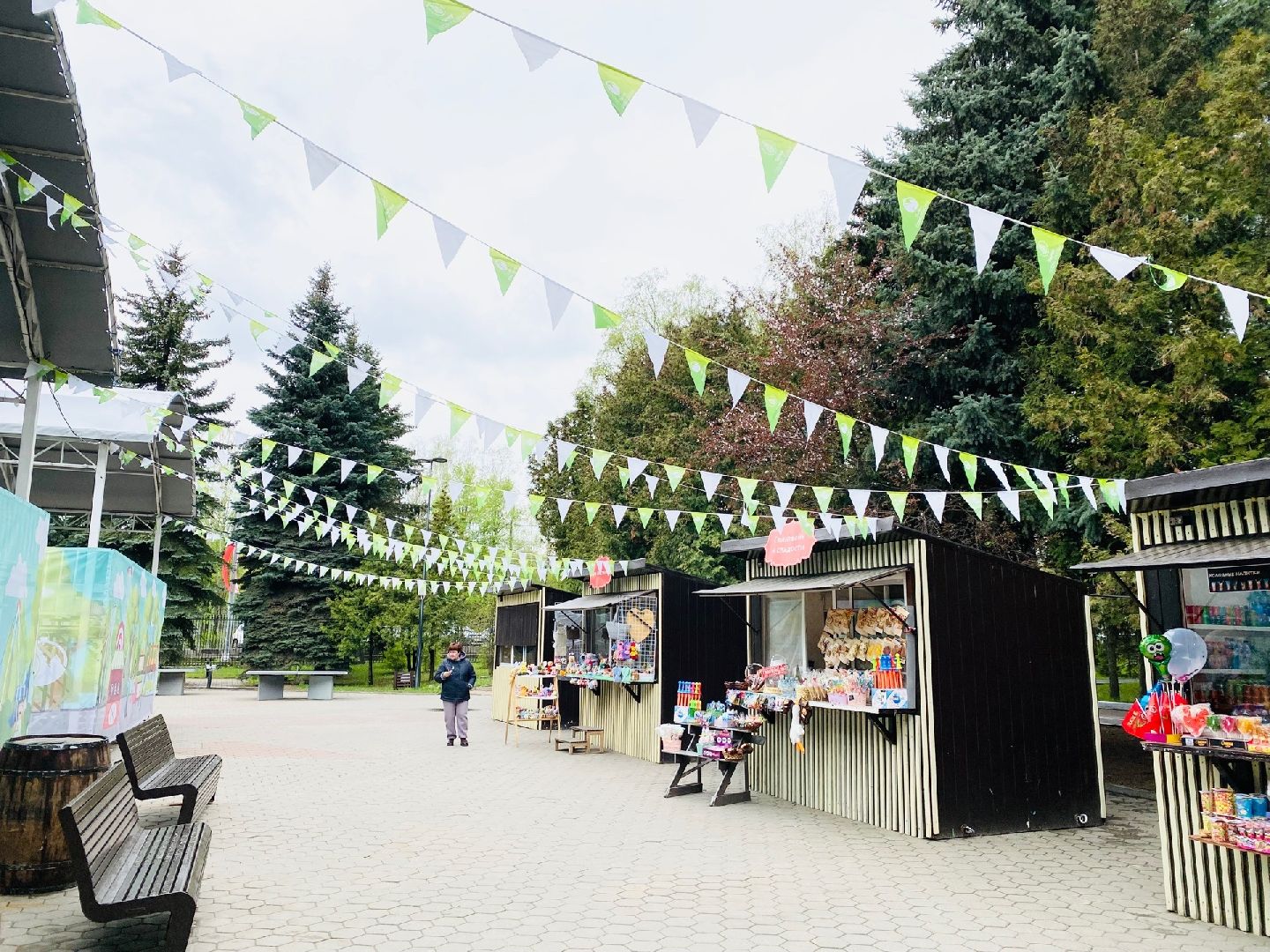 Домодедово, парк Ёлочки, летний сезон
