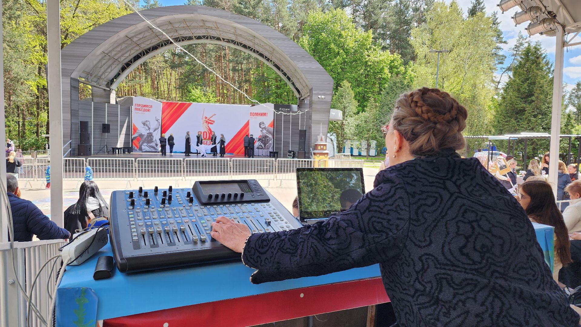 домодедово, день победы,  вов,  парк елочки, концерт, дети, культура, военные песни, образование, память,