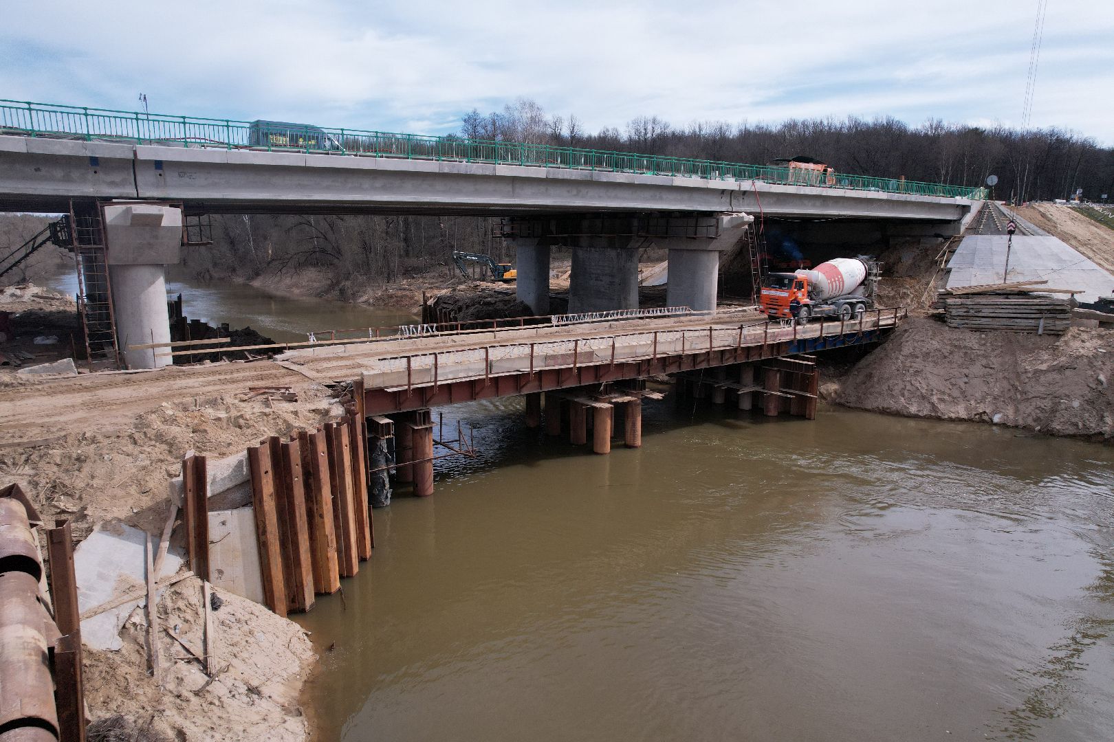 видео с коптера, мост через реку нара, мост в серпухове,