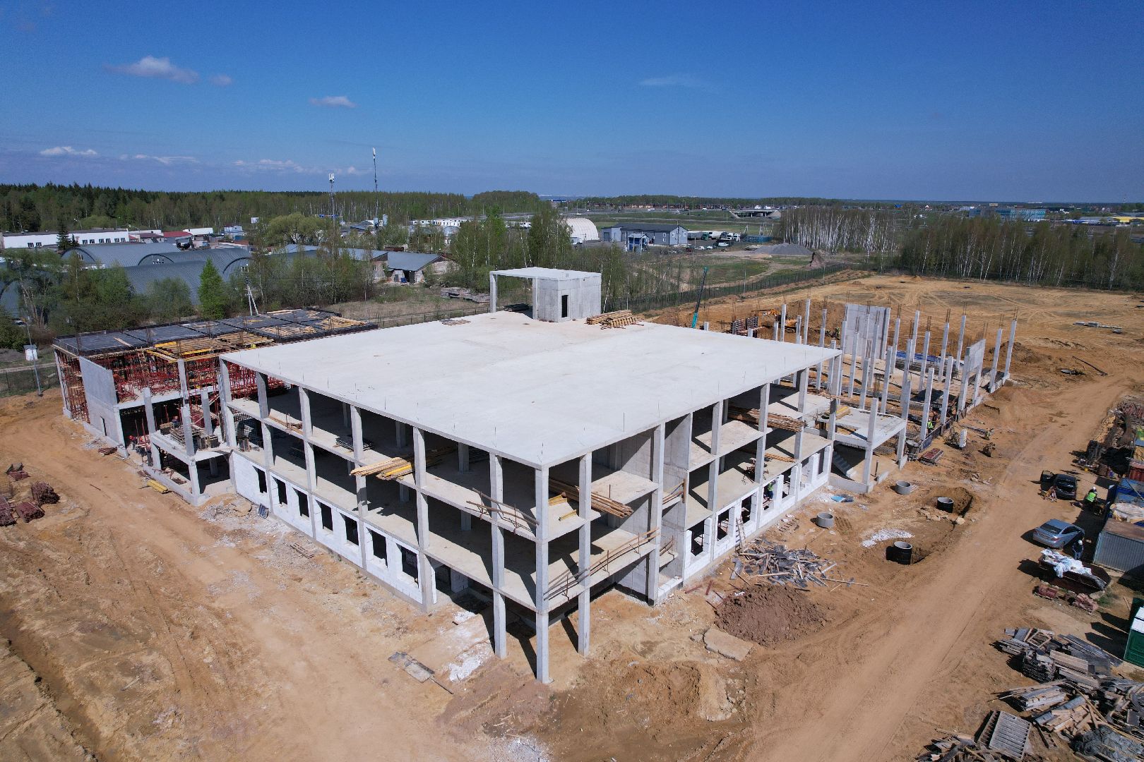 видео с коптера,  центр обслуживания грузового транспорта в Бронницах,