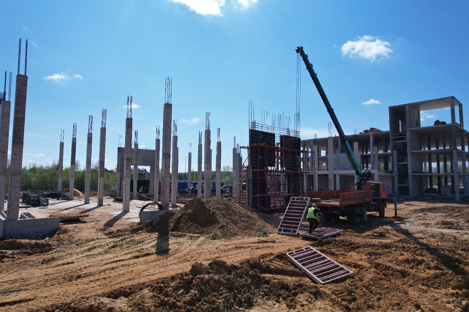 видео с коптера,  центр обслуживания грузового транспорта в Бронницах,