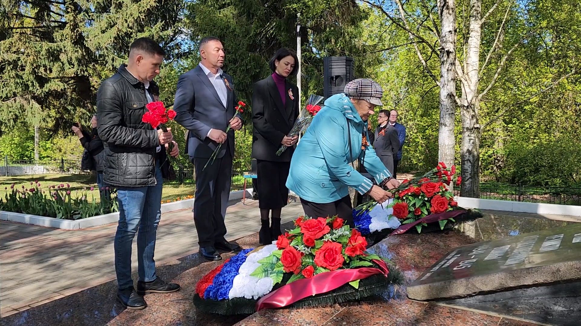 Чехов , микрорайон Венюково , обелиск, мемориал, возложение цветов , День Победы , возложение венков, торжественная церемония,