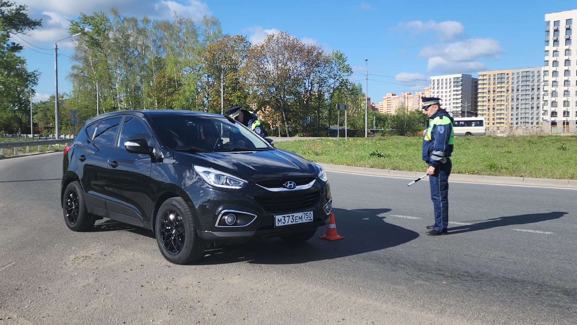 пушкино, госавтоинспекция, рейд детское кресло, рейд безопасности, 9 мая, георгиевская лента, световозвращатели,вертикалки,