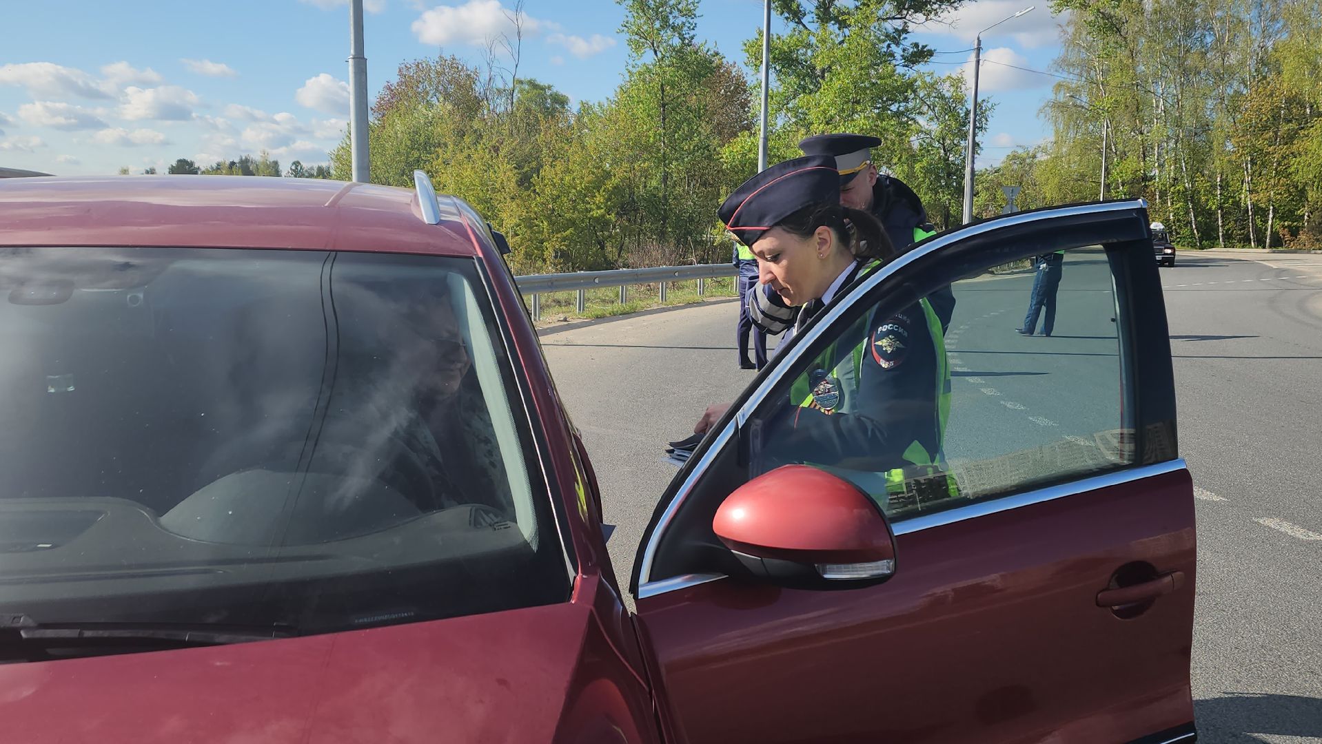 пушкино, госавтоинспекция, рейд детское кресло, рейд безопасности, 9 мая, георгиевская лента, световозвращатели,вертикалки,