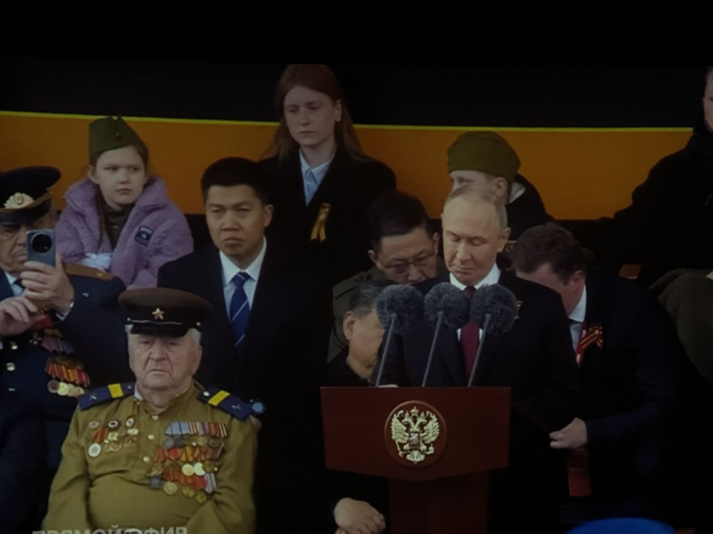 прямая трансляция парада, кинотеатр искра, ленинский городской округ,