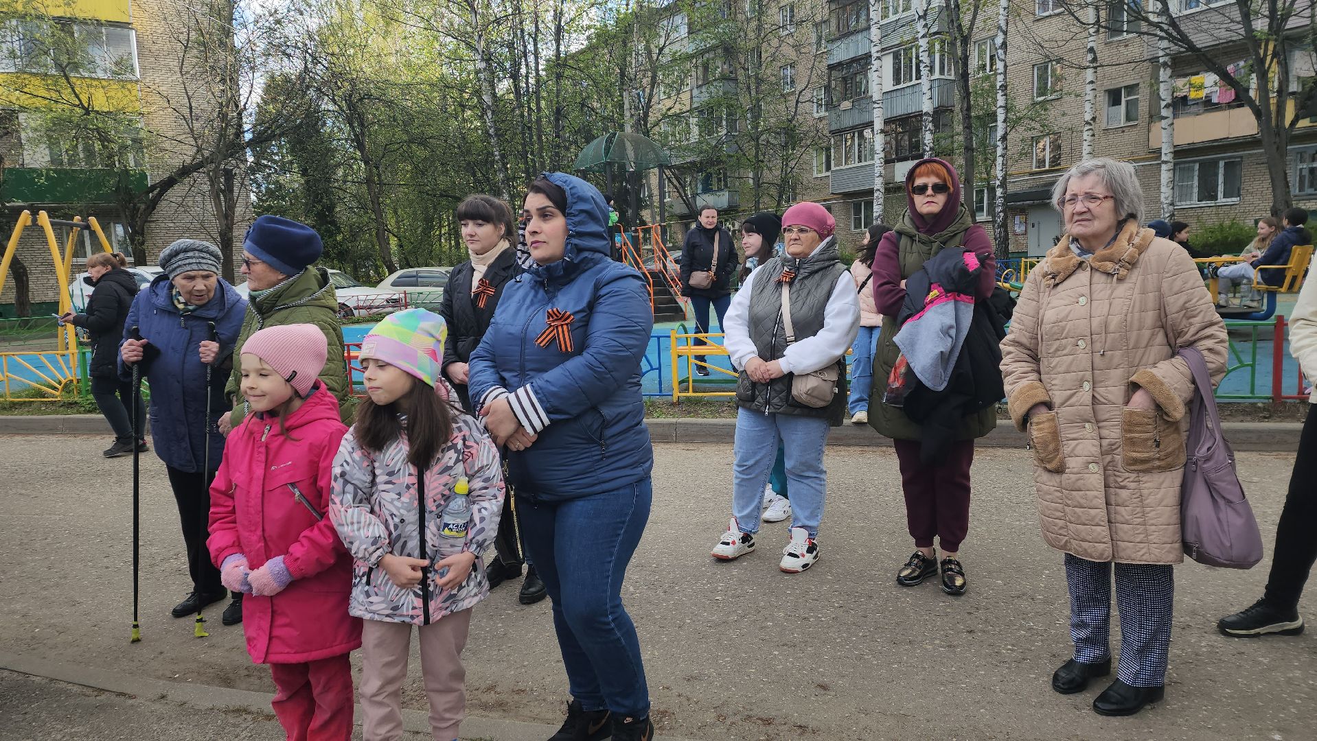 пушкинский округ, поселок,акция, песни победы, песни военных лет, жители,музыка под открытым небом,