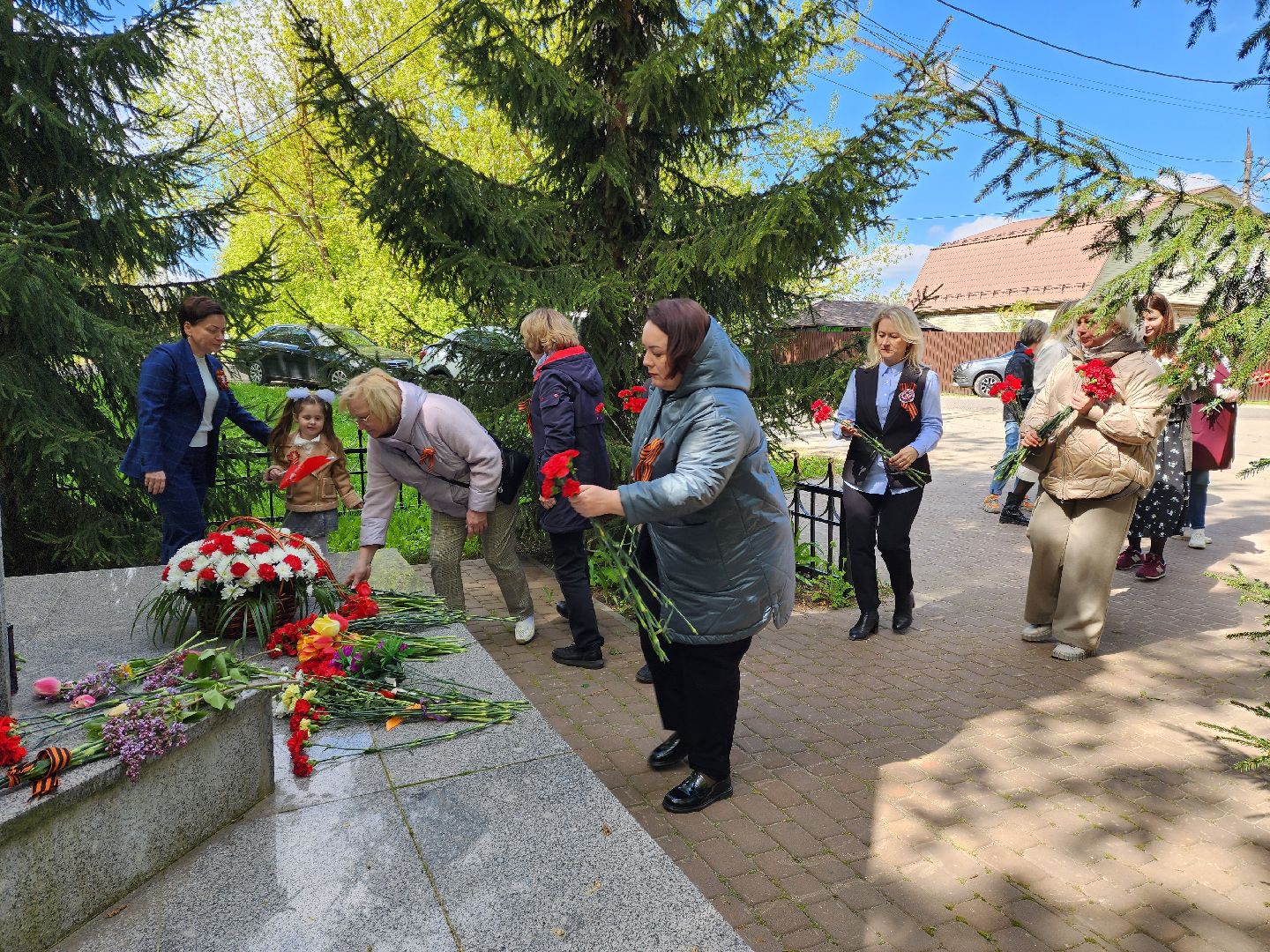 раменское, 9 мая, возложение цветов к мемориалу в сафоново,