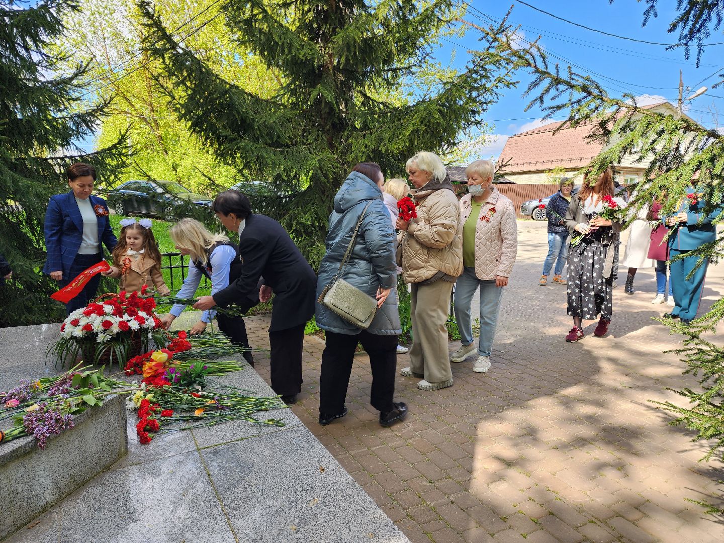 раменское, 9 мая, возложение цветов к мемориалу в сафоново,