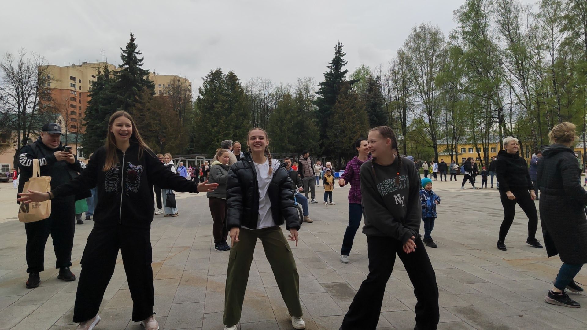 Пушкино, Парки Подмосковья, Пушкинские парки, Зумба, танцы, 1 мая, МирТрудМай