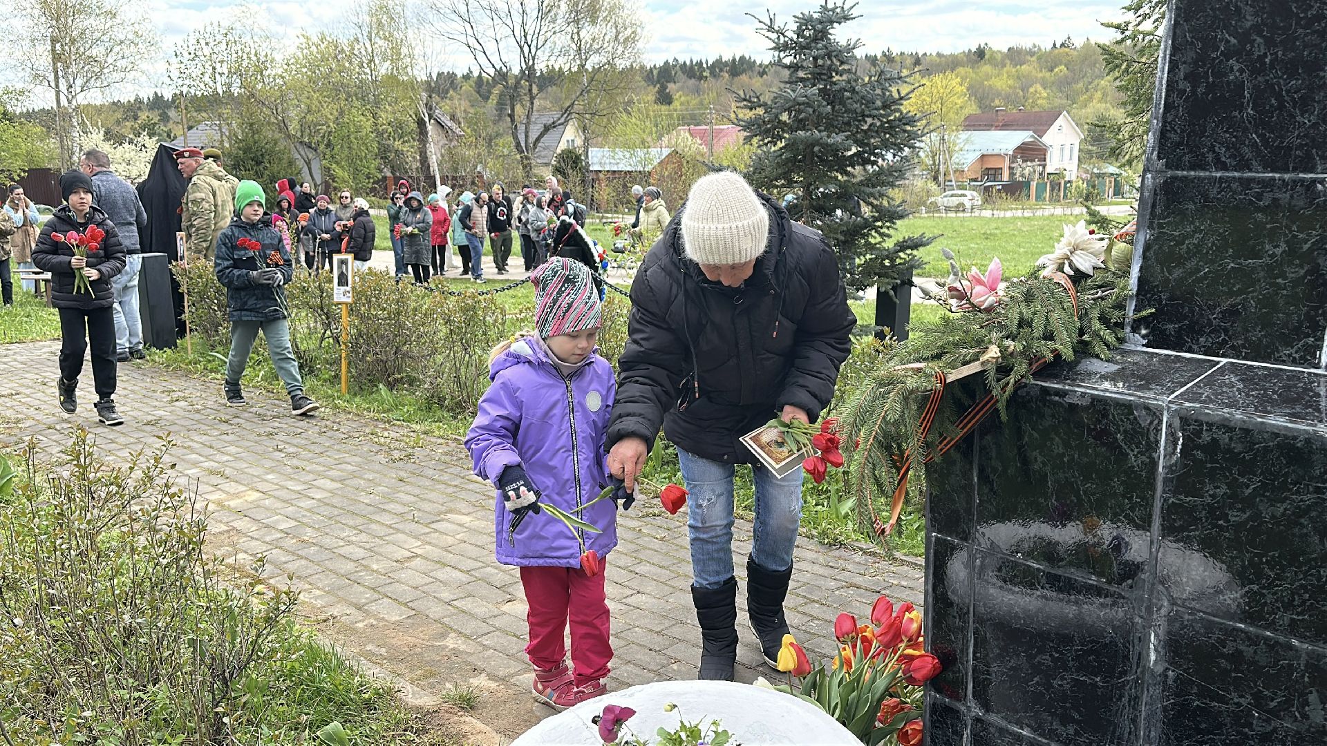 возложение цветов, 9 мая, день победы, мураново, пушкинский городской округ,