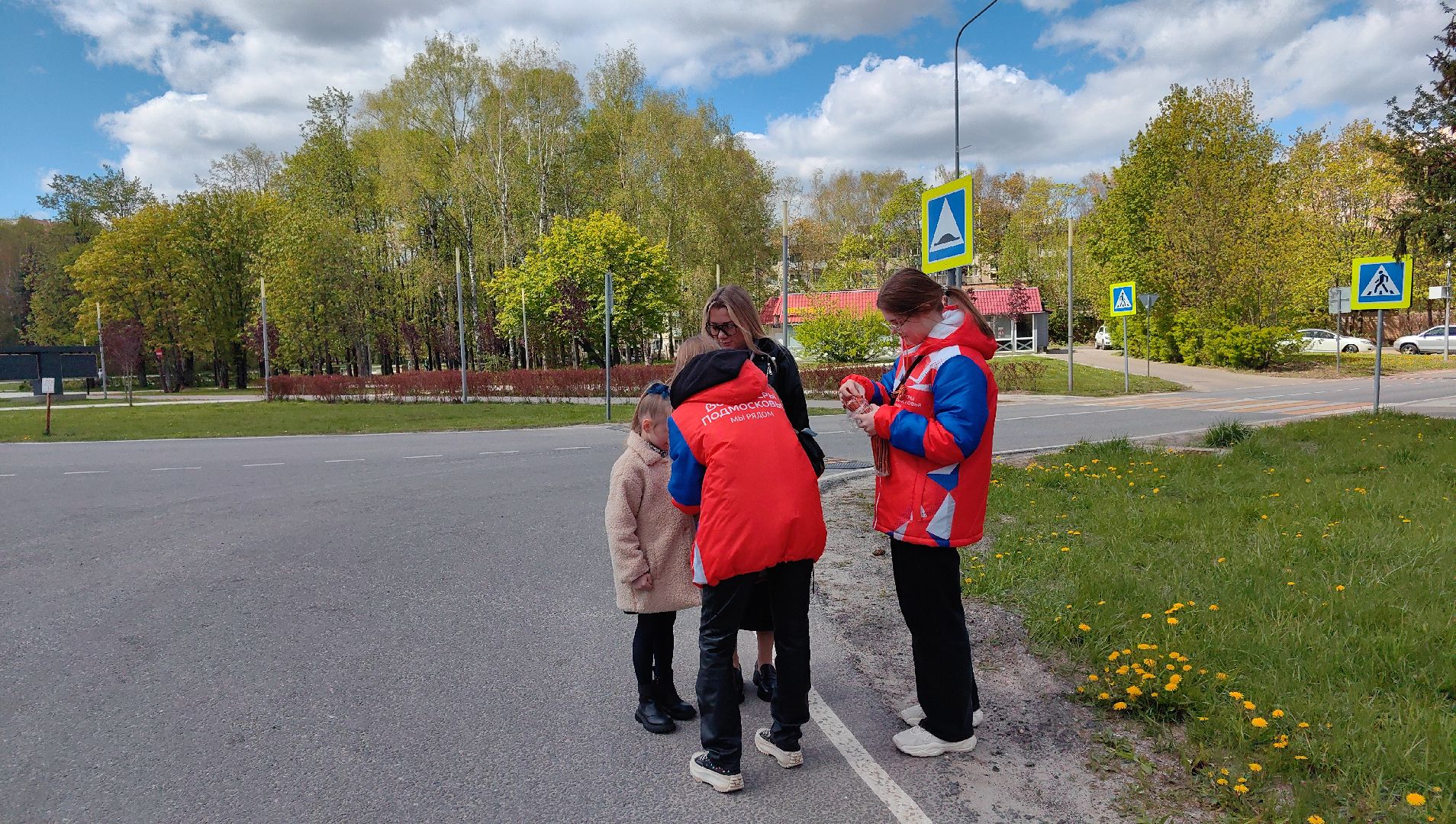 георгиевская лента, акция, аллея, 9 мая,