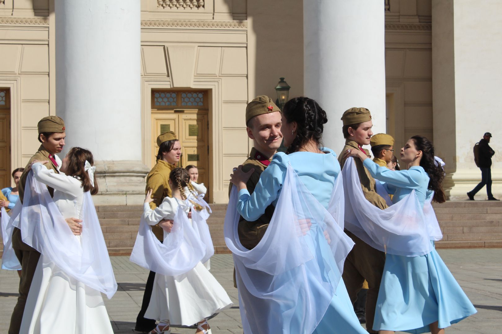 Реутов, память, ветераны,Вальс победы, танец,