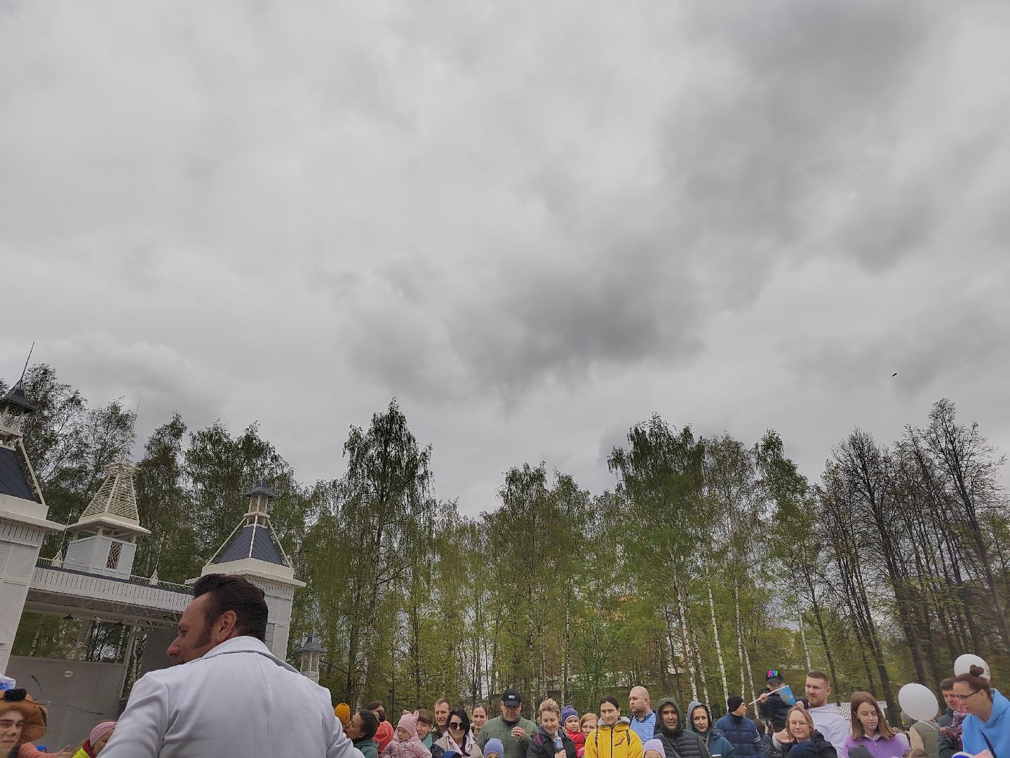 Пушкино, Пушкинский округ, парки Подмосковья, Пушкинские парки, дети, мыльные пузыри, 1 мая, МирТрудМай, весна в Подмосковье