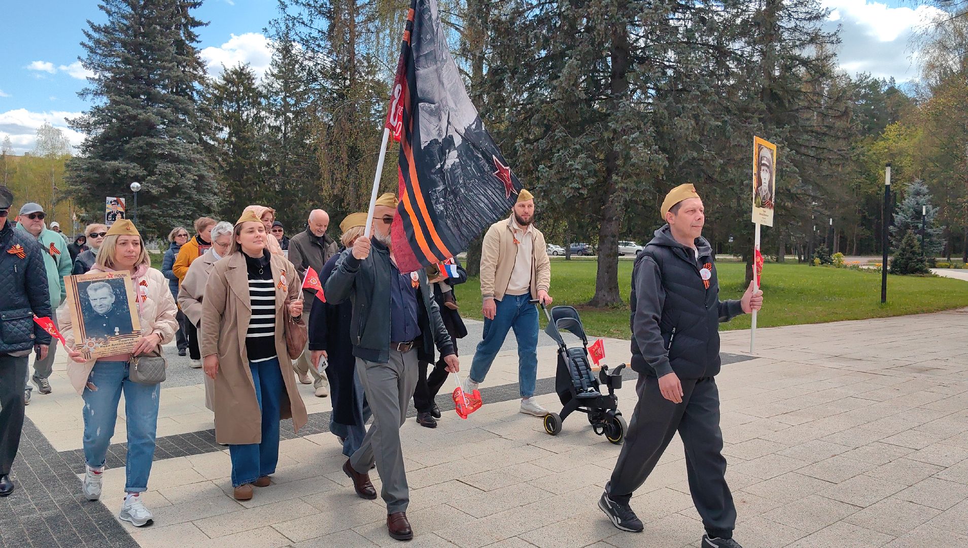 бессмертный полк, портреты, аллея, прадеды, вов, 9 мая,