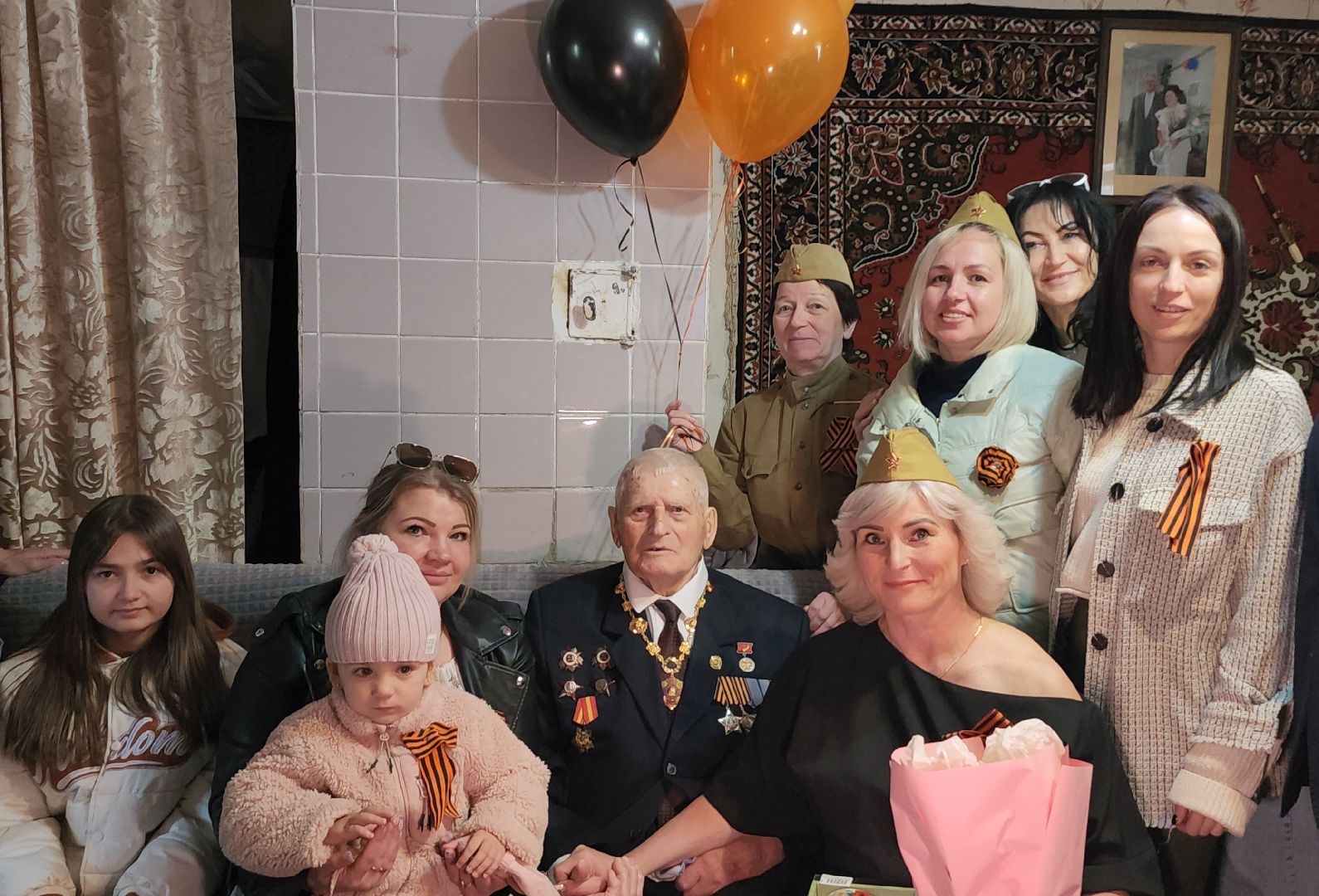 серпухов, ветеран вов николай козлов, юбилей победы, волонтеры серпухова,