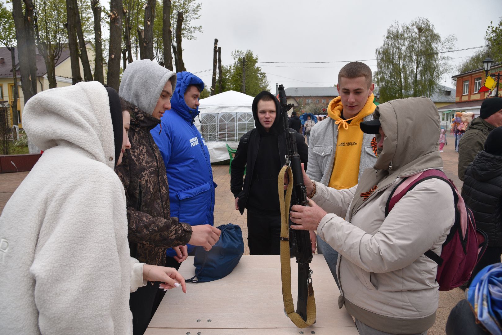 лотошино, день победы, мастер-класс, сборка автомата,