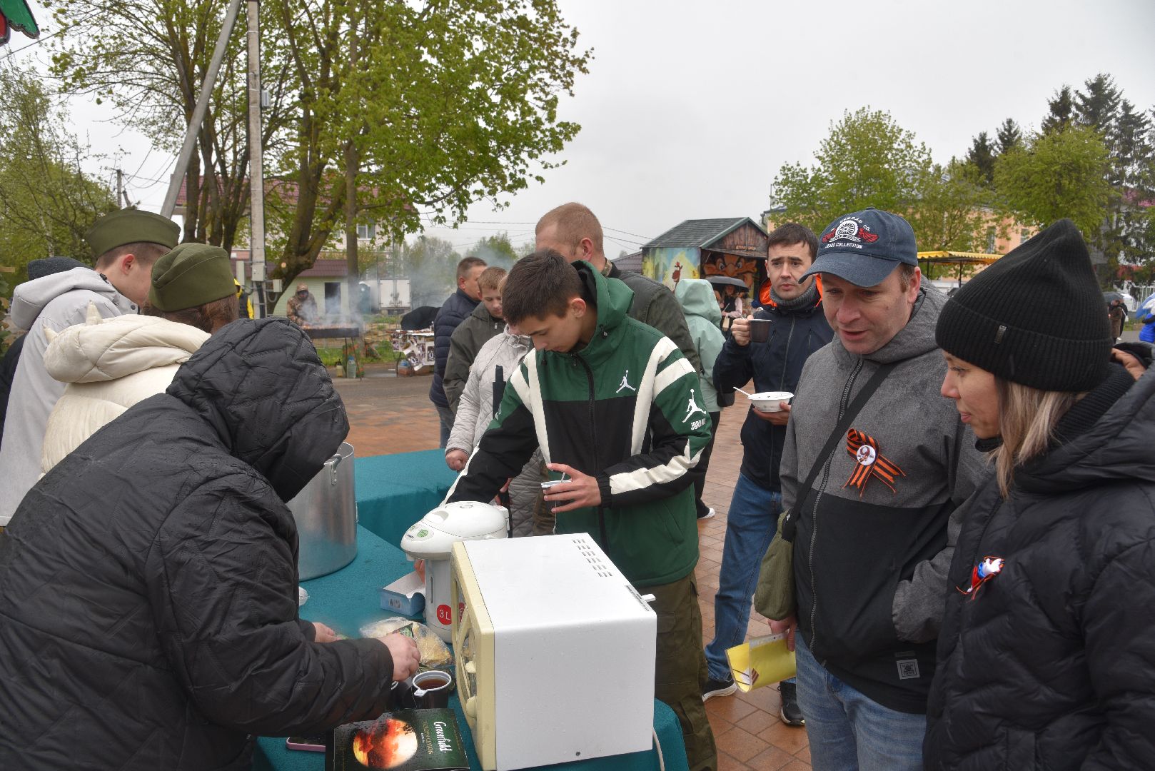 лотошино, день победы, полевая кухня, солдатская каша,