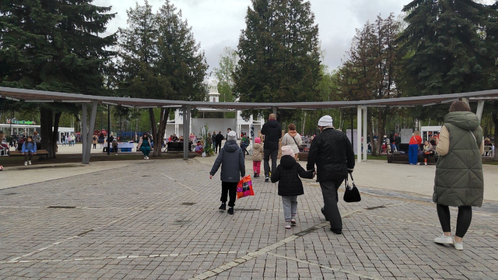 Пушкино, дети, парки Подмосковья, Пушкинские парки, 1 мая