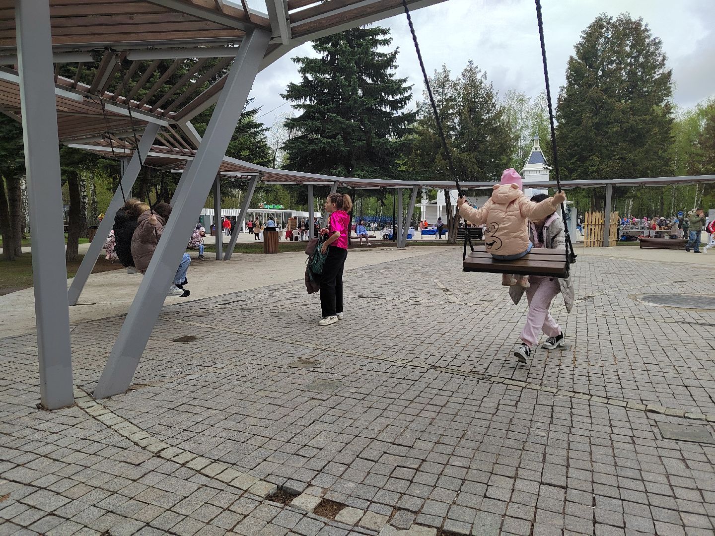 Пушкино, дети, парки Подмосковья, Пушкинские парки, 1 мая