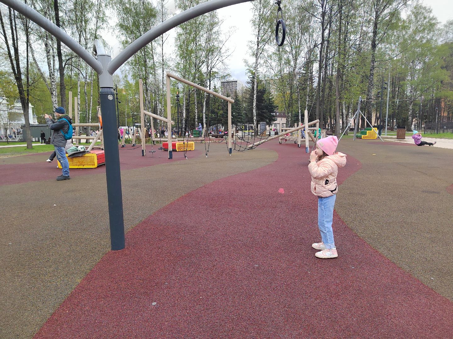 Пушкино, дети, парки Подмосковья, Пушкинские парки, 1 мая