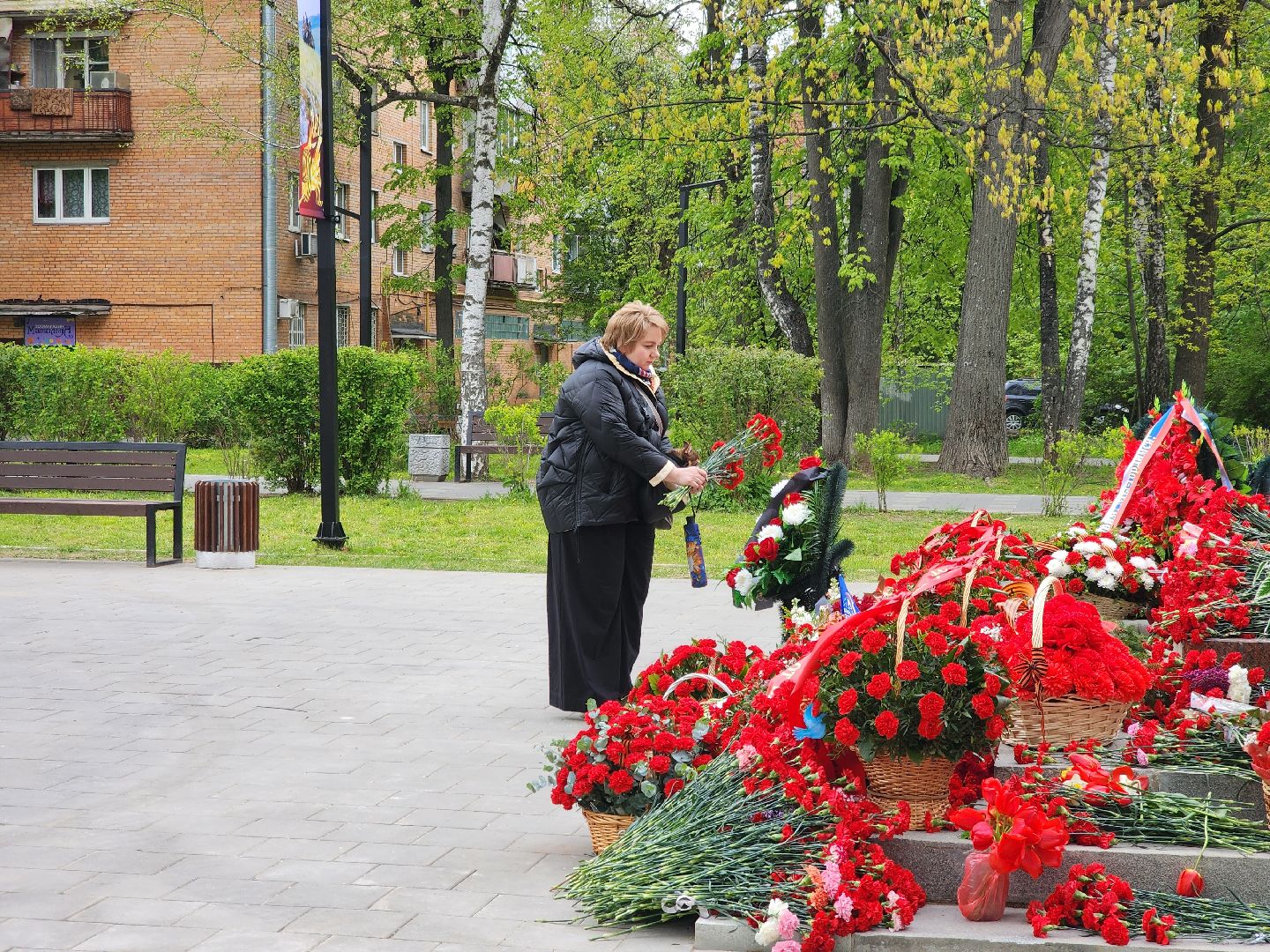 долгопрудный, ассоциация многодетных семей, Союз помощи многодетным и приемным семьям Мы, реутов, свеча памяти во власихе, мемориал скорбящая мать,